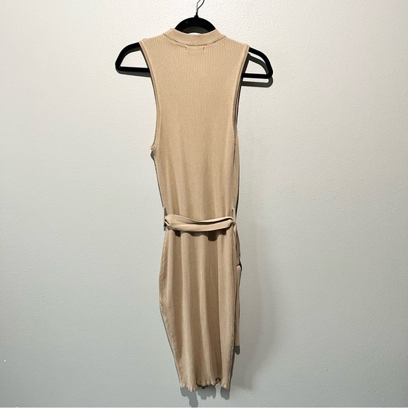 GUESS- NEW Sleeveless Beige Ribbed Knit Bodycon Midi Dress Size XL - Picture 2 of 5